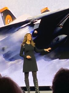 Carey Lohrenz | F-14 | female fighter pilot | Keynote speaker | best selling author | Span of Control | Fearless Leadership | Leading Through Uncertainty | Lead with Courage